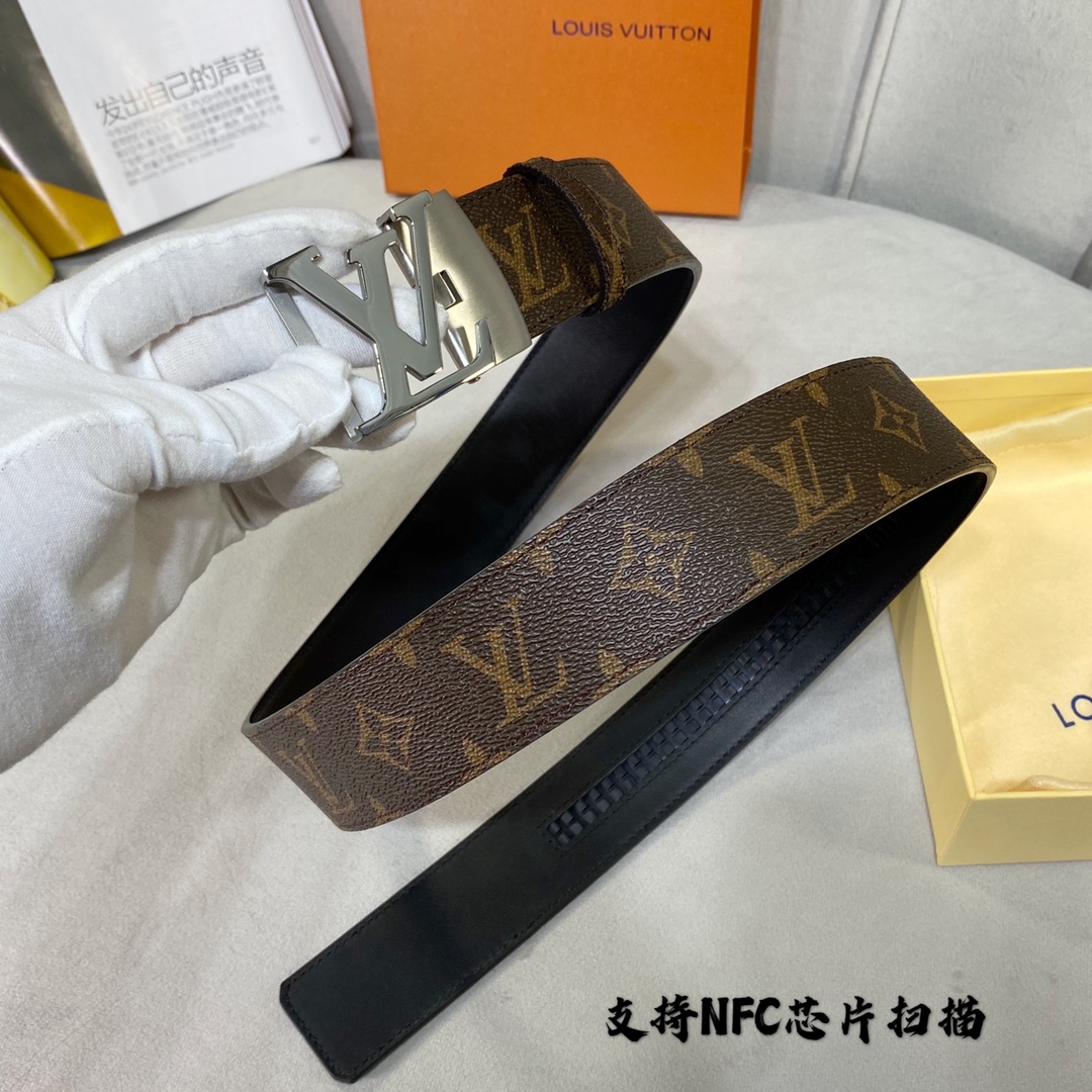 Louis Vuitton Belts Men