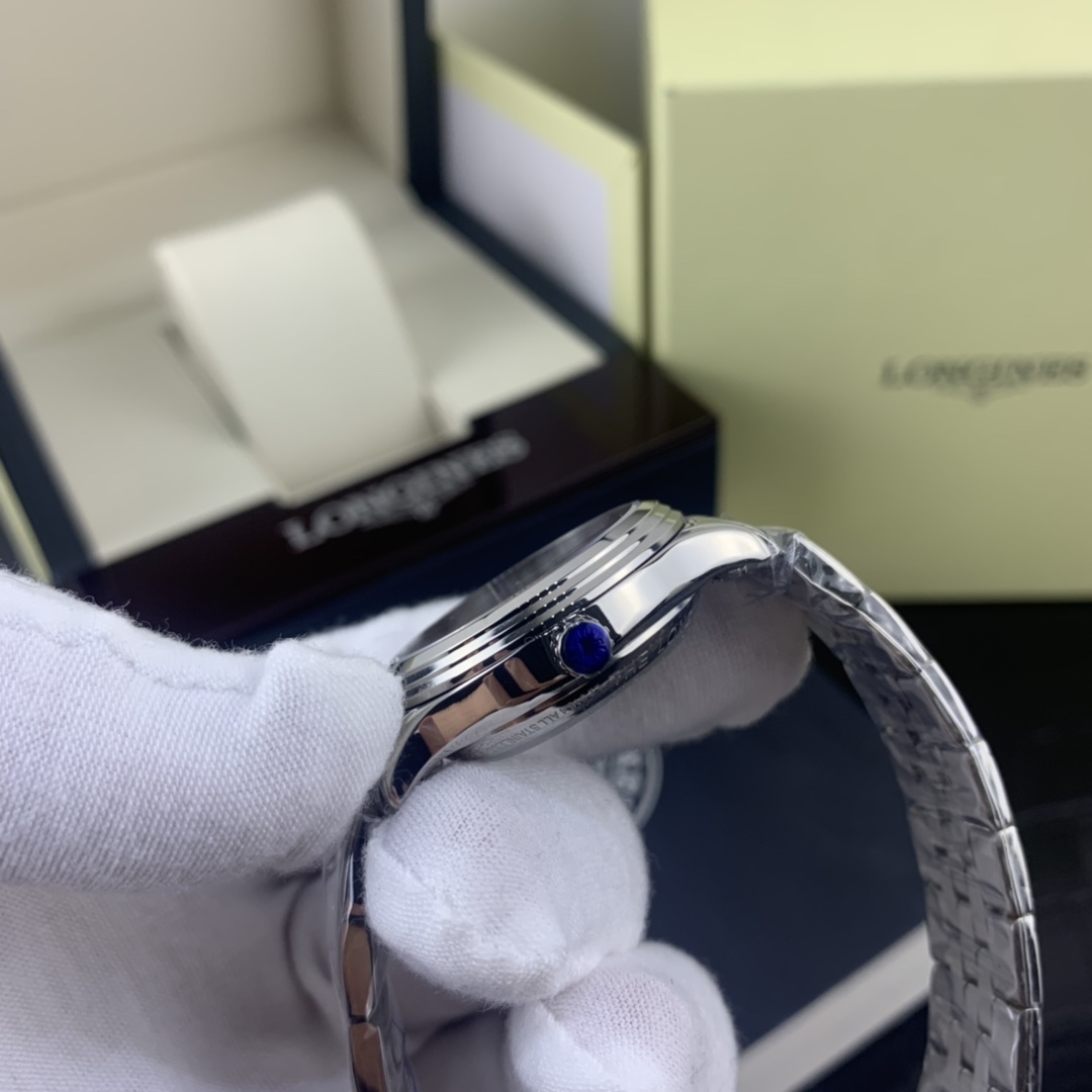 Longines 皇家 浪琴军旗系列灰色表盘女表