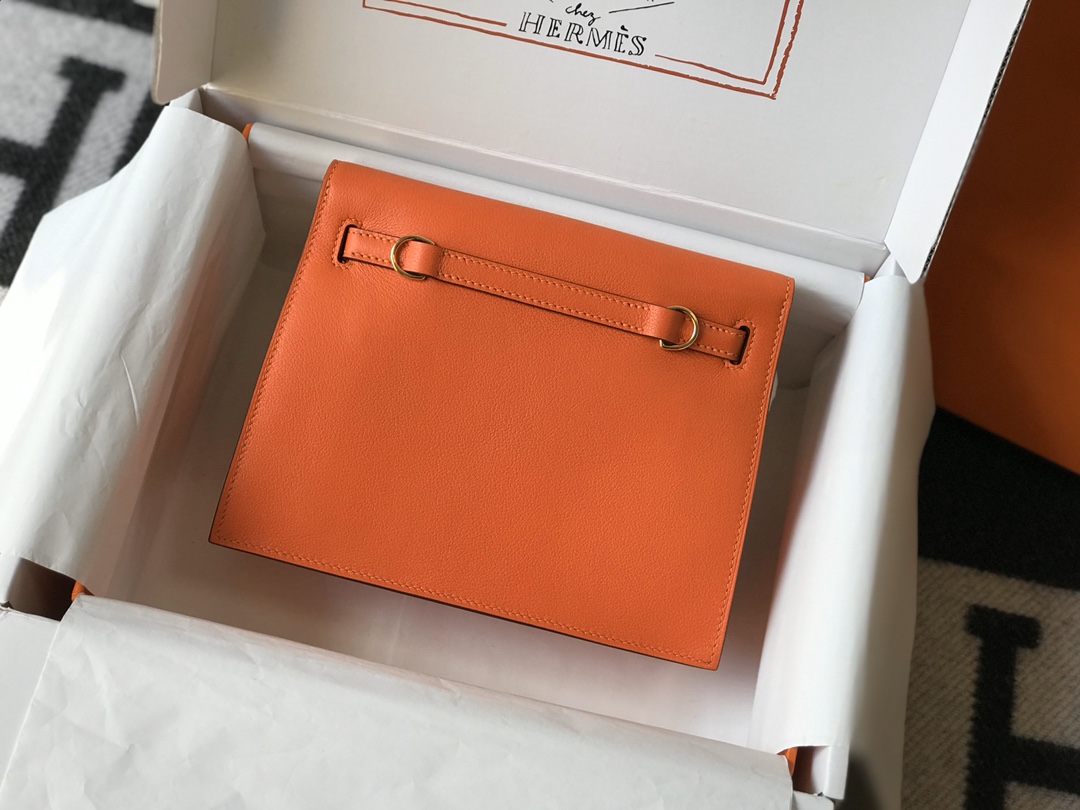Hermès Haute Couture Haute Couture Ready-to-Wear Clothing Dress Jacket 3