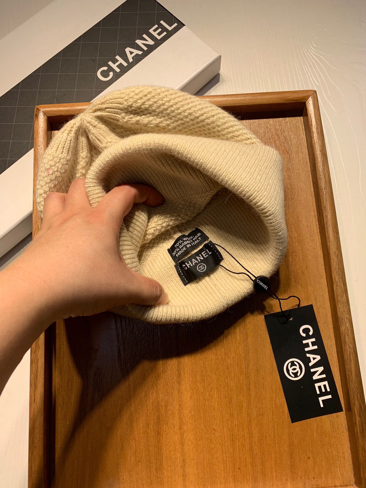 🌹。C家。【羊毛单帽】客供小羊毛！珍贵典藏的灵魂帽子！客供色纱.每个颜色都非常好看！经典！手感软腻.70