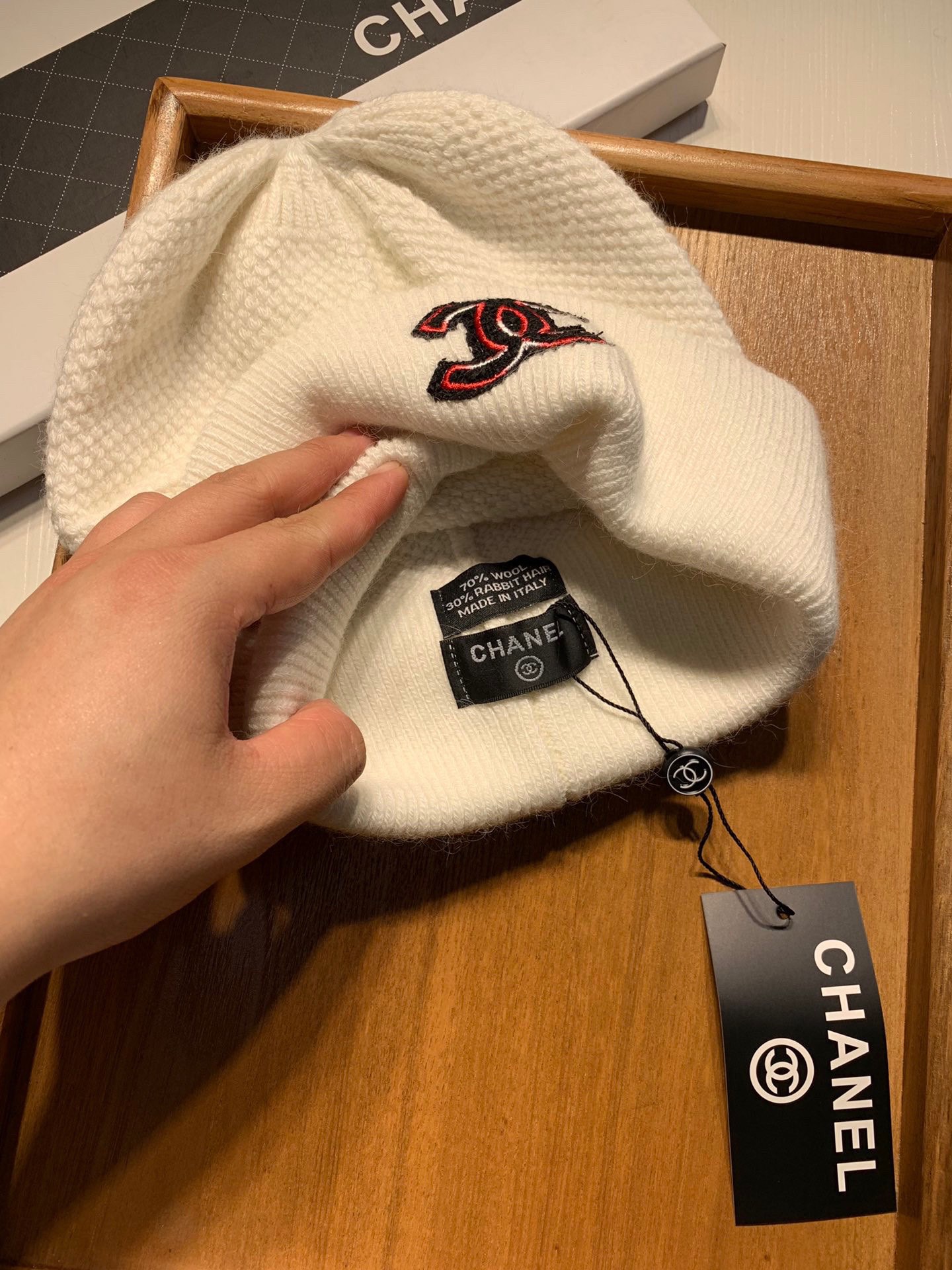 🌹。C家。【羊毛单帽】客供小羊毛！珍贵典藏的灵魂帽子！客供色纱.每个颜色都非常好看！经典！手感软腻.70