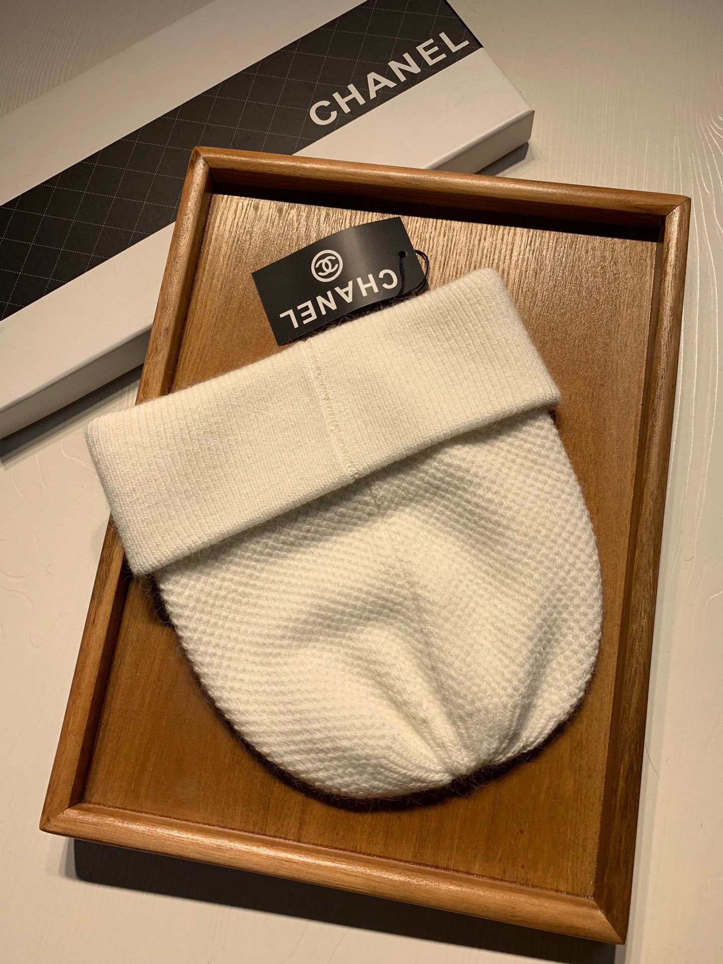 🌹。C家。【羊毛单帽】客供小羊毛！珍贵典藏的灵魂帽子！客供色纱.每个颜色都非常好看！经典！手感软腻.70