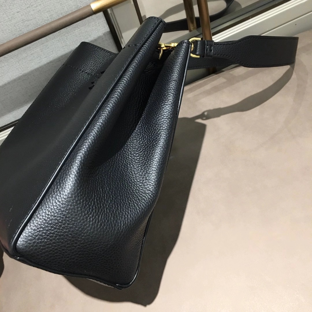 Thom Browne TB托里水桶包