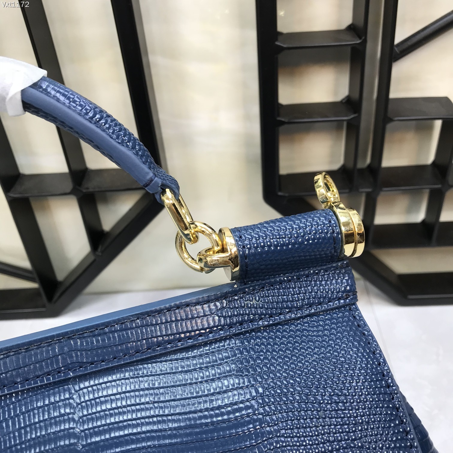 小号Dolce&Gabbana杜嘉班纳彩钻蜥蜴纹斜挎小包原单完美袋形进口头层蜥蜴纹牛皮定制真空高电镀五金