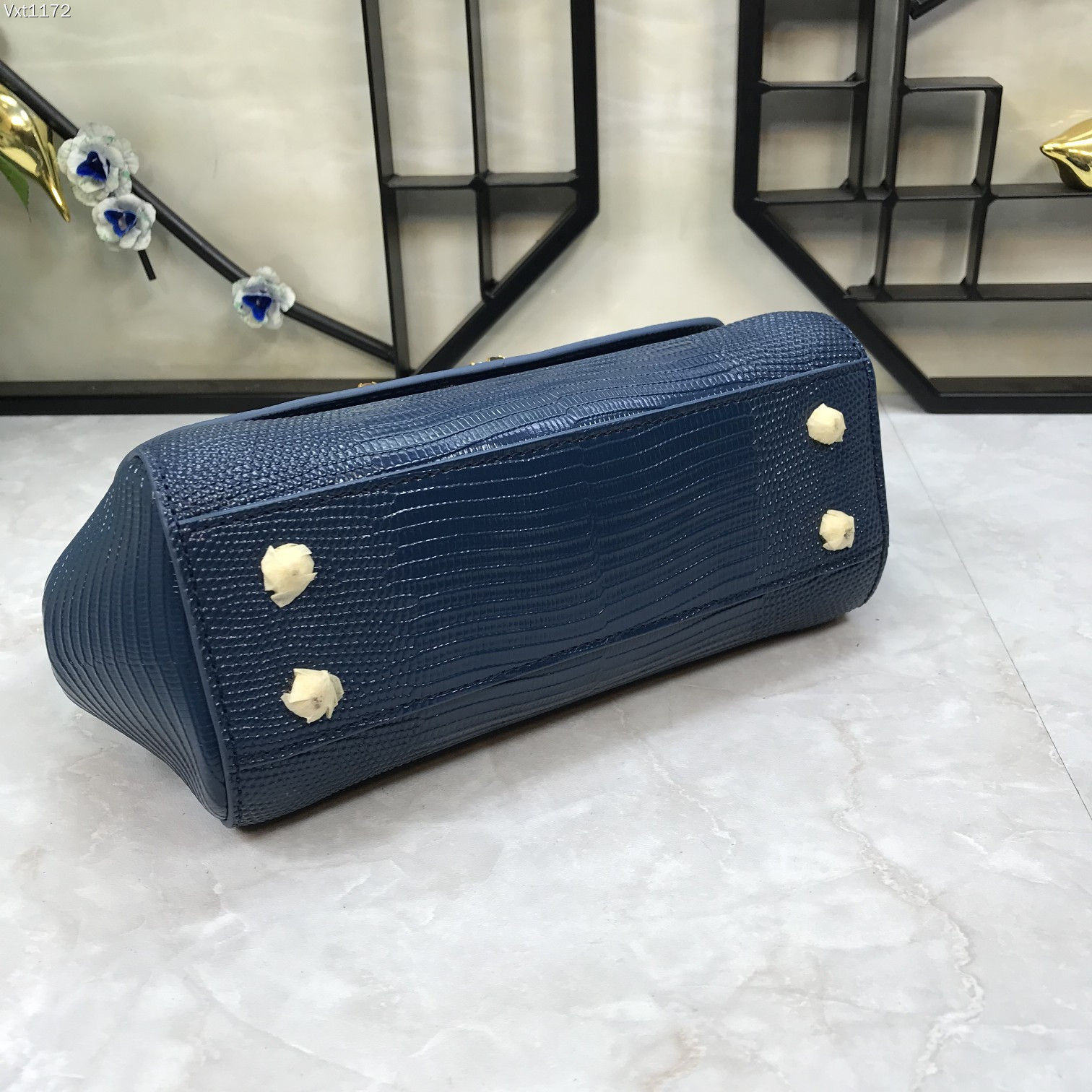 小号Dolce&Gabbana杜嘉班纳彩钻蜥蜴纹斜挎小包原单完美袋形进口头层蜥蜴纹牛皮定制真空高电镀五金
