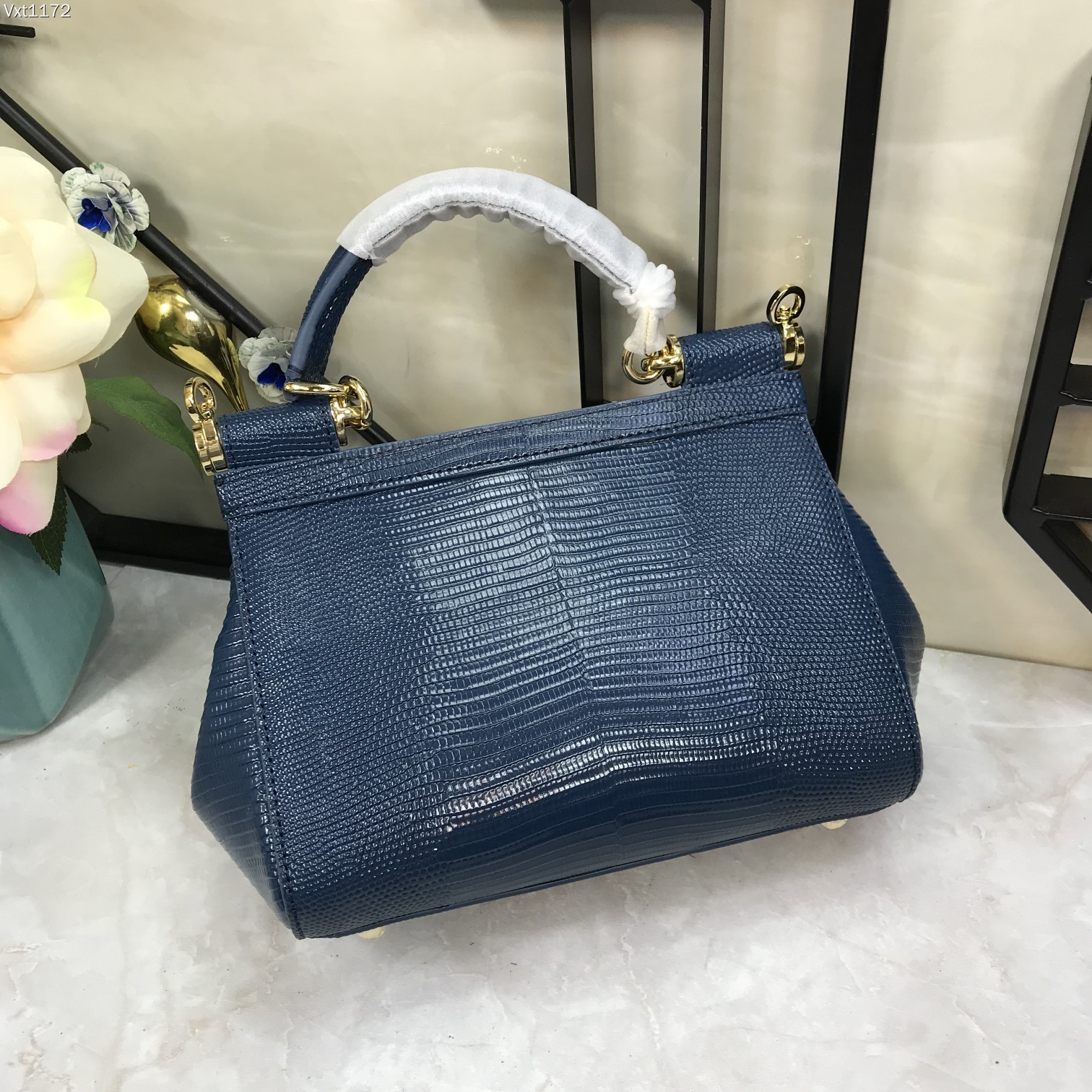 小号Dolce&Gabbana杜嘉班纳彩钻蜥蜴纹斜挎小包原单完美袋形进口头层蜥蜴纹牛皮定制真空高电镀五金