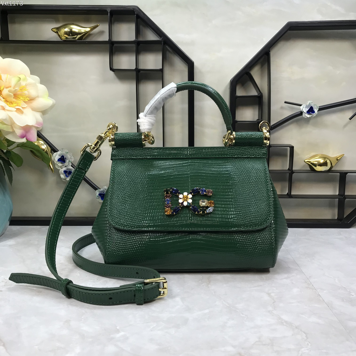 小号Dolce&Gabbana杜嘉班纳彩钻蜥蜴纹斜挎小包原单完美袋形进口头层蜥蜴纹牛皮定制真空高电镀五金