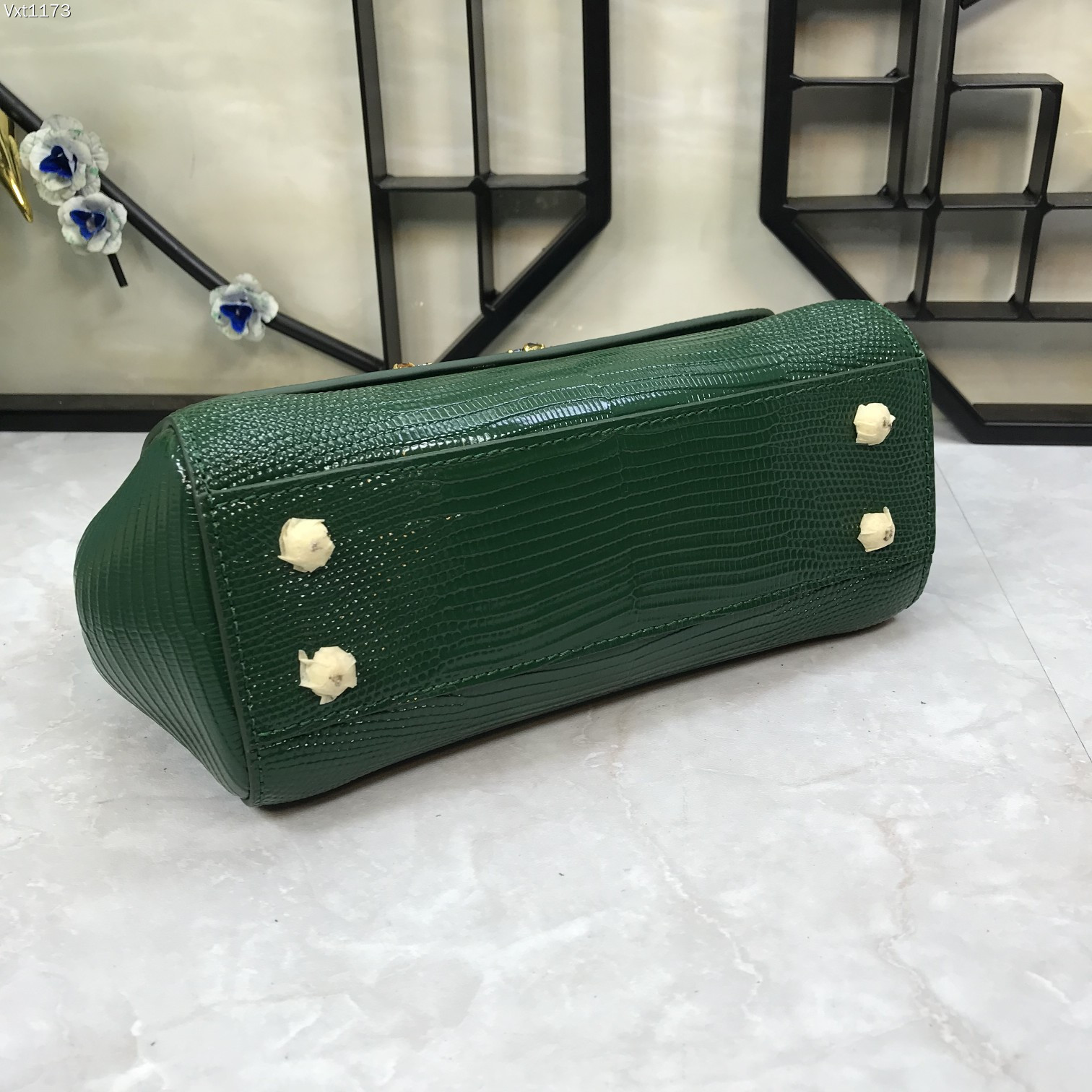 小号Dolce&Gabbana杜嘉班纳彩钻蜥蜴纹斜挎小包原单完美袋形进口头层蜥蜴纹牛皮定制真空高电镀五金