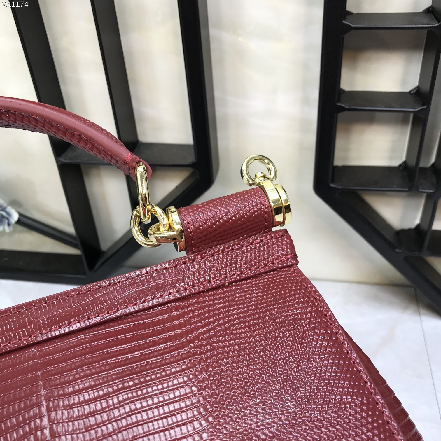 小号Dolce&Gabbana杜嘉班纳彩钻蜥蜴纹斜挎小包原单完美袋形进口头层蜥蜴纹牛皮定制真空高电镀五金