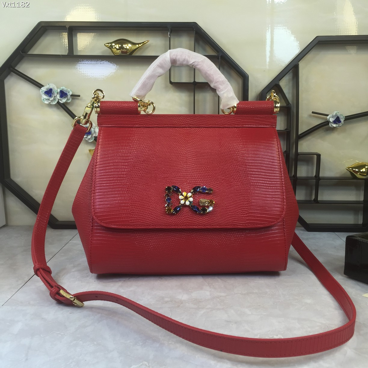 中号Dolce&Gabbana杜嘉班纳彩钻蜥蜴纹斜挎包原单完美袋形进口头层蜥蜴纹牛皮定制真空高电镀五金百