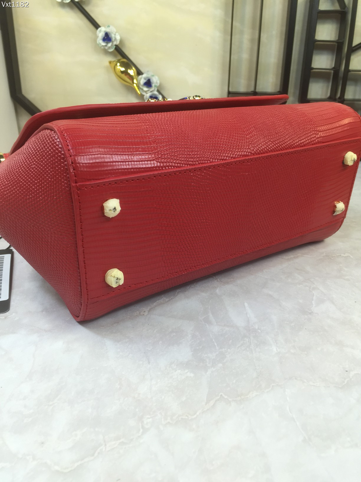 中号Dolce&Gabbana杜嘉班纳彩钻蜥蜴纹斜挎包原单完美袋形进口头层蜥蜴纹牛皮定制真空高电镀五金百