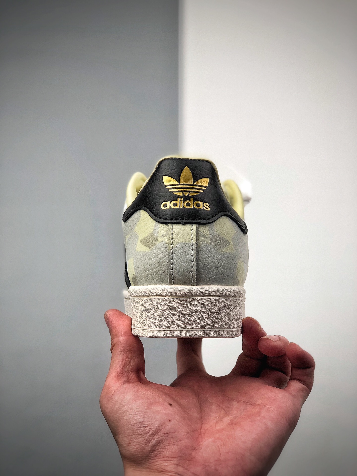 160  Adidas 阿迪达斯 Superstar 2020年50周年迷彩新配色贝壳头 FW4392