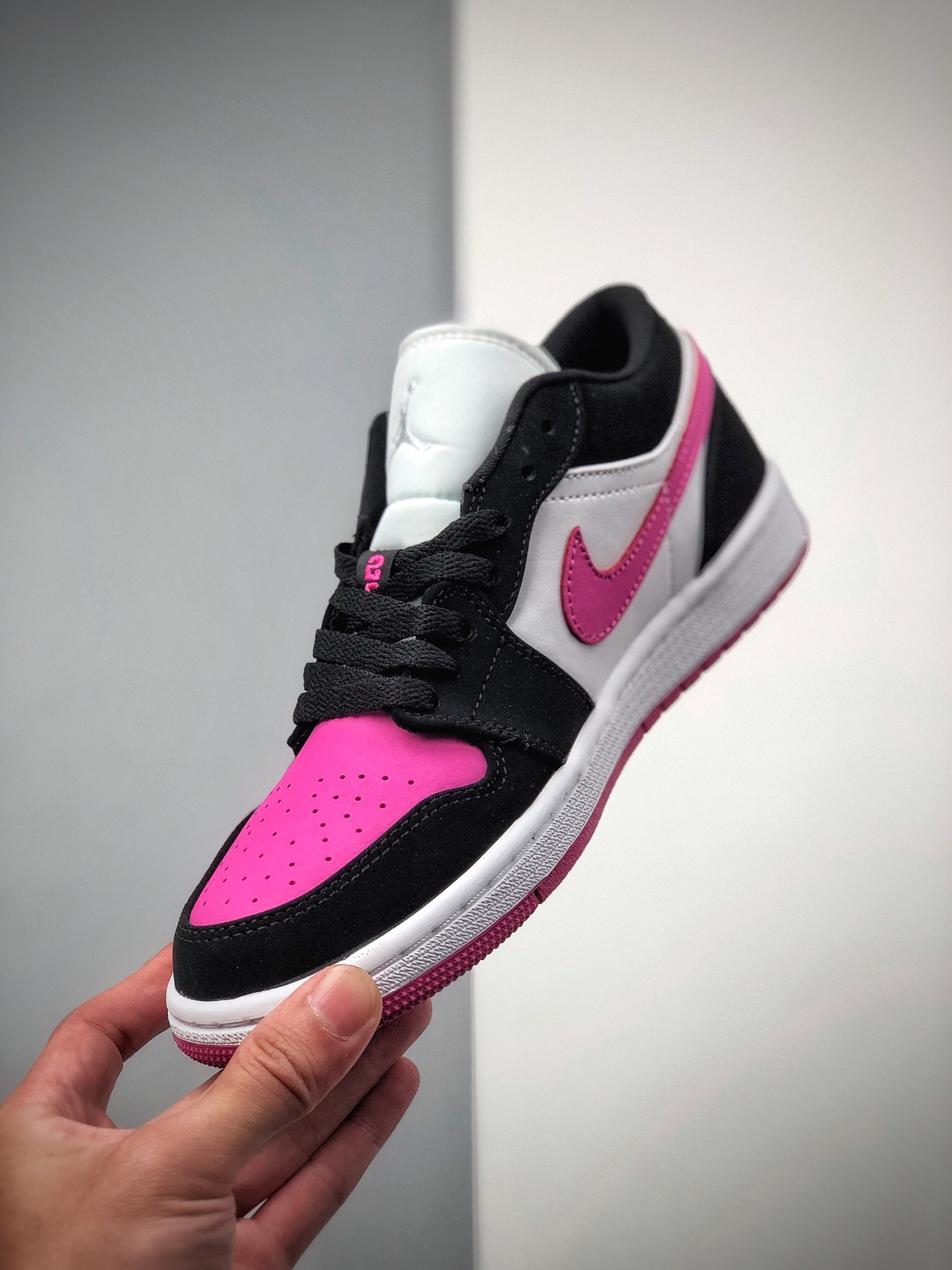 200  Air Jordan 1 Low SE AJ1乔1低帮休闲板鞋 同步官方配色  货号：DC0774-005