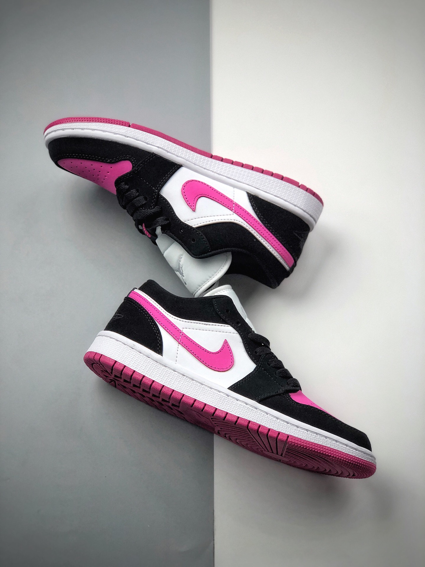 200  Air Jordan 1 Low SE AJ1乔1低帮休闲板鞋 同步官方配色  货号：DC0774-005