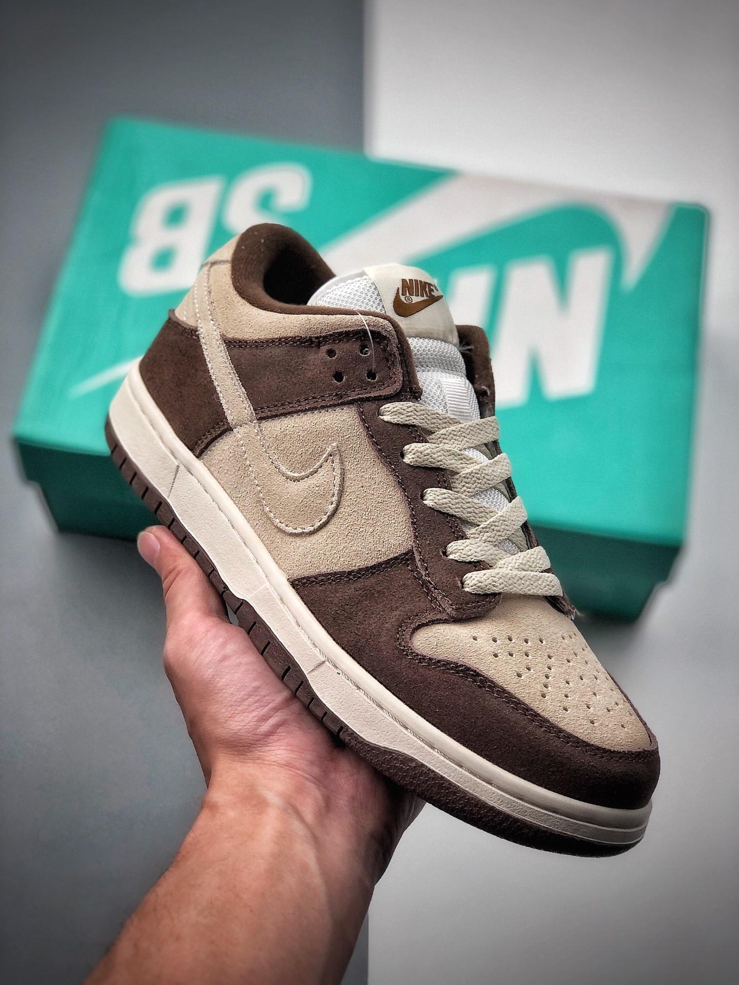 240  Nike SB Dunk Low PRO 货号：DD1390-002