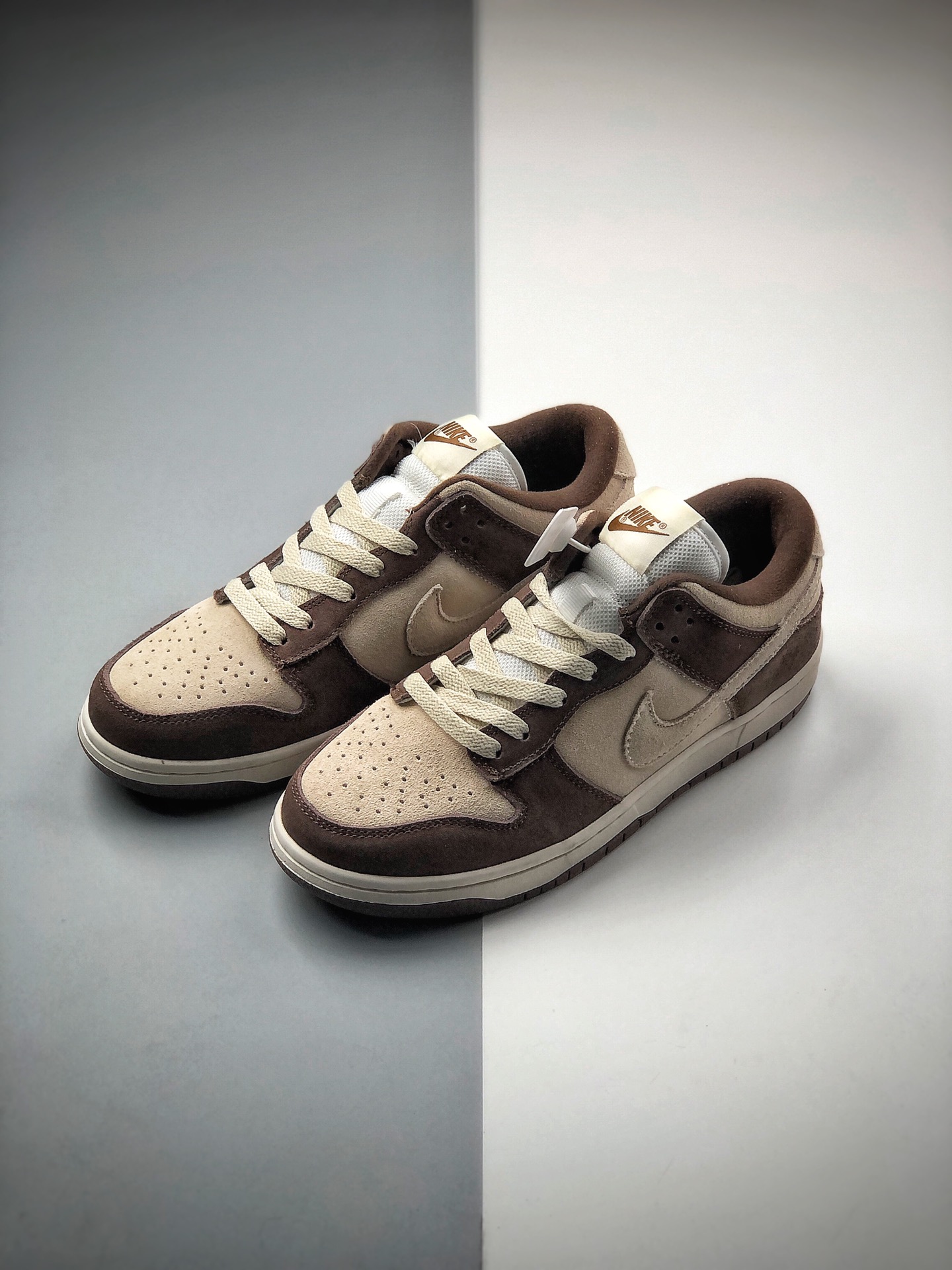 240  Nike SB Dunk Low PRO 货号：DD1390-002