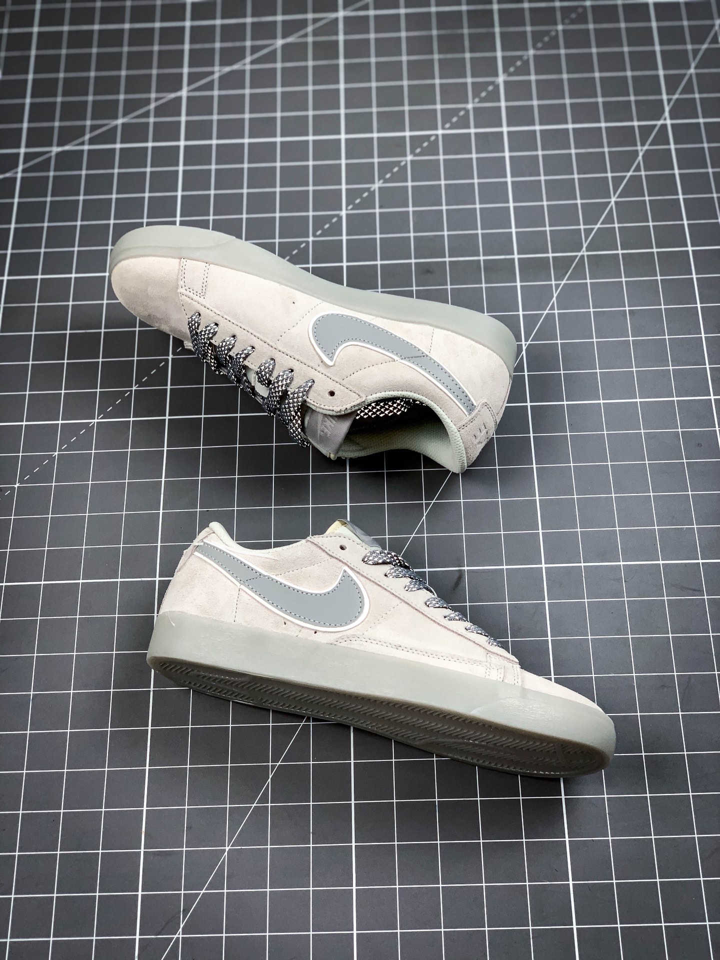 160 耐克/Nike Blazer Low SD 开拓者休闲运动板鞋454471-015