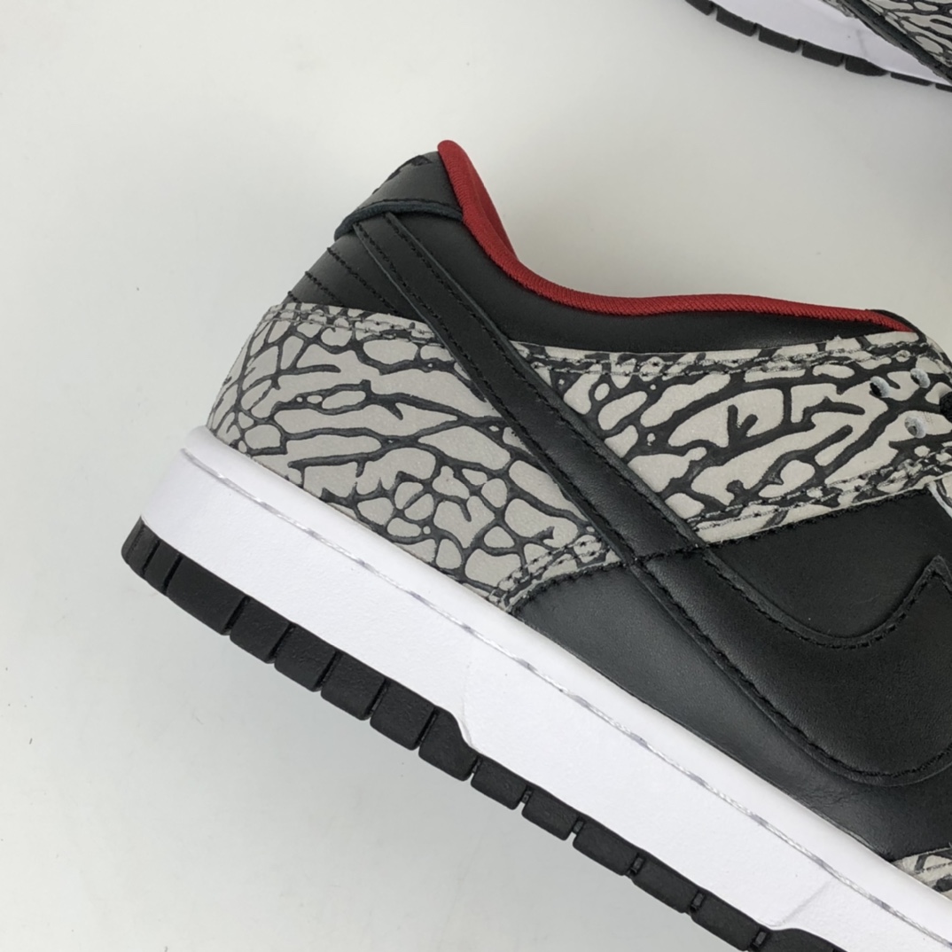 380 Supreme x Nike SB Dunk Low Elite Pink Box 运动滑板板鞋 304292-131