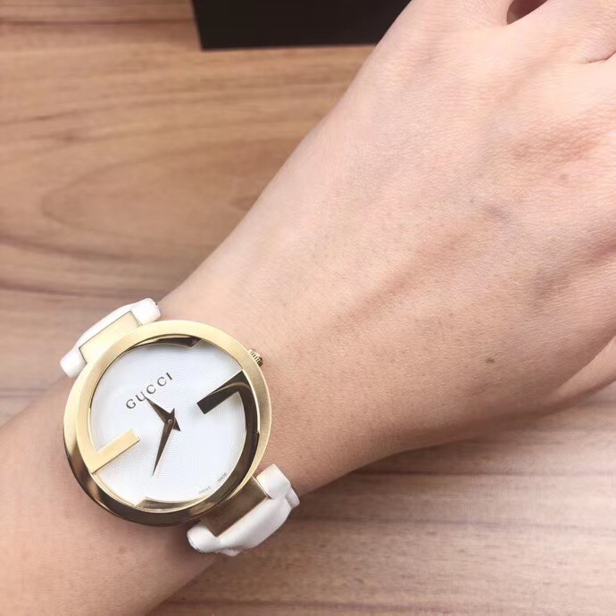 Gucci 古驰双G女表，表经:37mm，多种颜色挑选