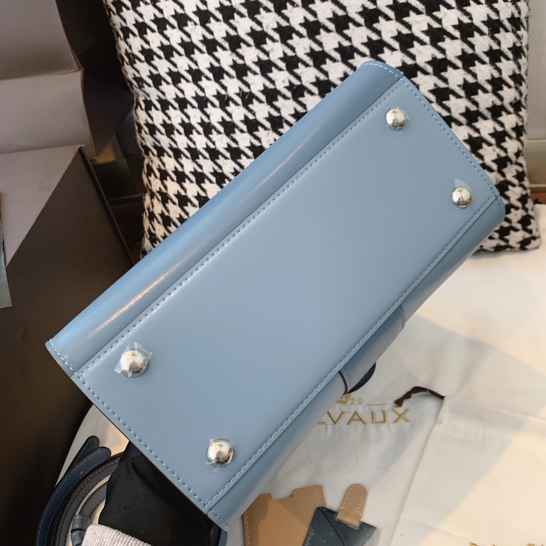 [Delvaux Women