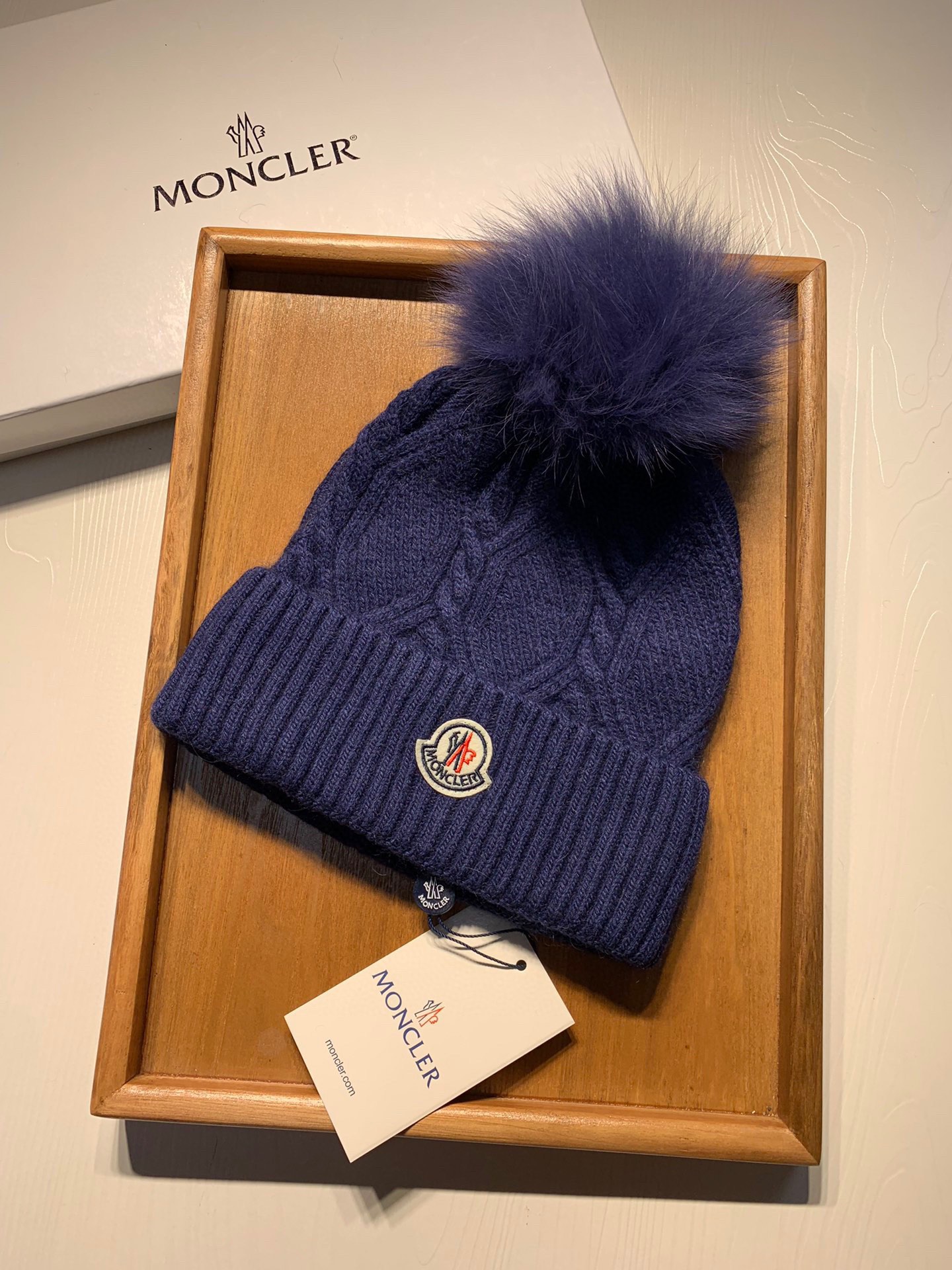 🌹。蒙口。【羊毛单帽-狐狸毛球】客供小羊毛！珍贵典藏的灵魂帽子！客供色纱.每个颜色都非常好看！经典！手感