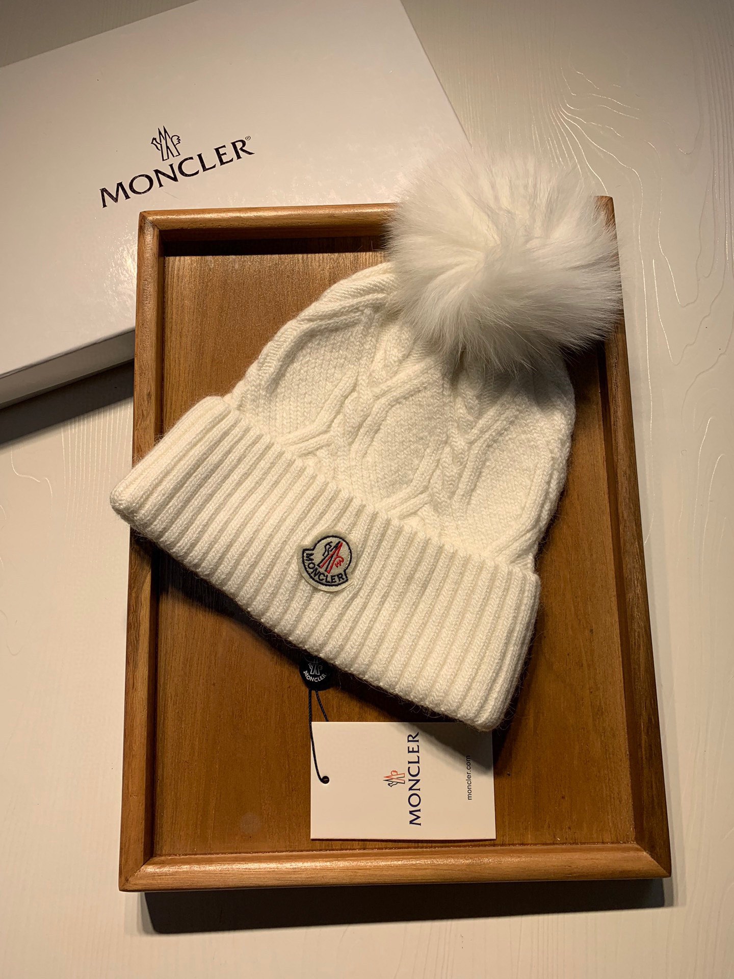 🌹。蒙口。【羊毛单帽-狐狸毛球】客供小羊毛！珍贵典藏的灵魂帽子！客供色纱.每个颜色都非常好看！经典！手感