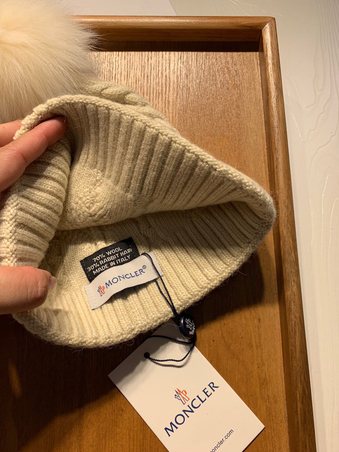 🌹。蒙口。【羊毛单帽-狐狸毛球】客供小羊毛！珍贵典藏的灵魂帽子！客供色纱.每个颜色都非常好看！经典！手感