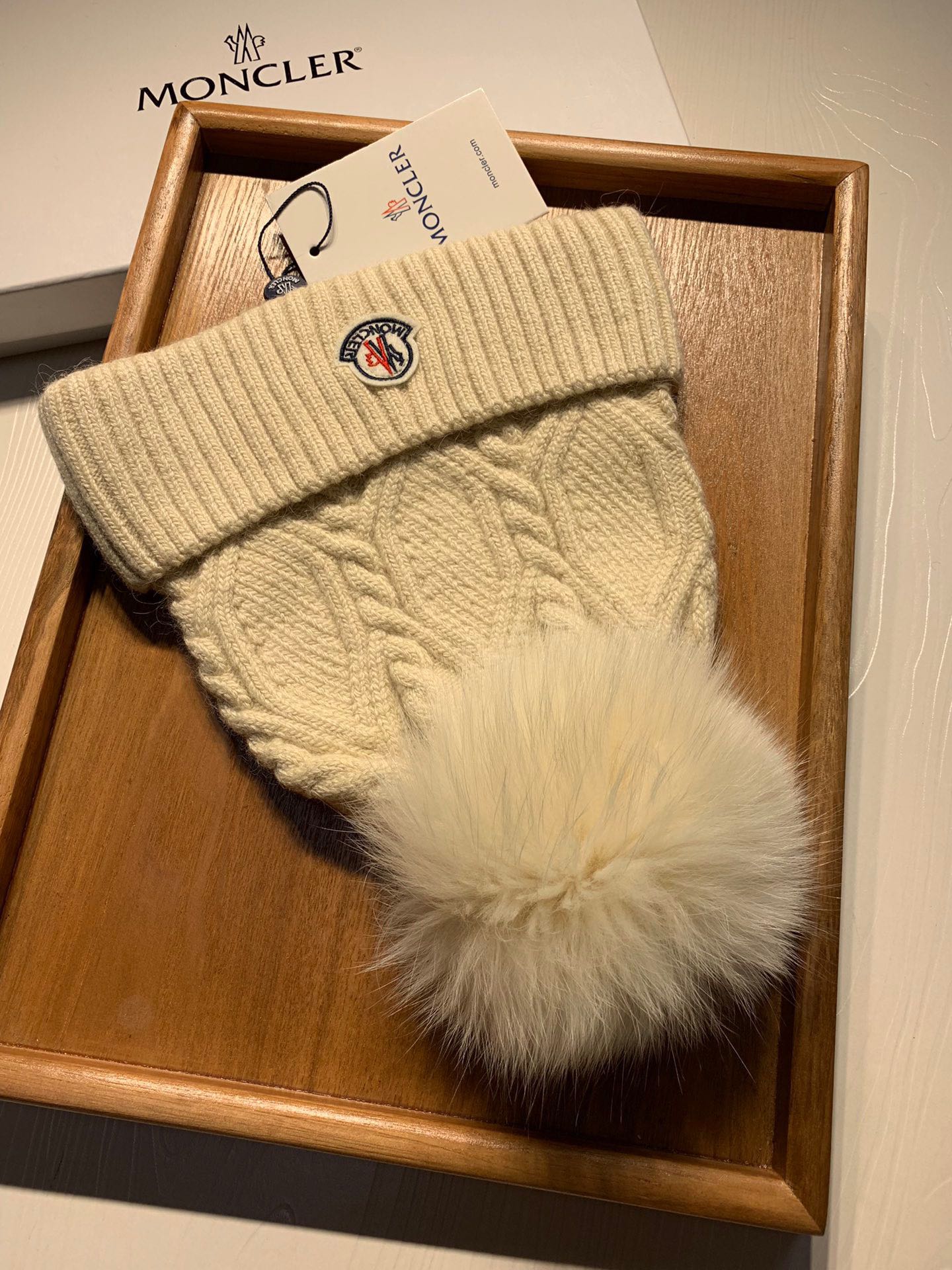 🌹。蒙口。【羊毛单帽-狐狸毛球】客供小羊毛！珍贵典藏的灵魂帽子！客供色纱.每个颜色都非常好看！经典！手感