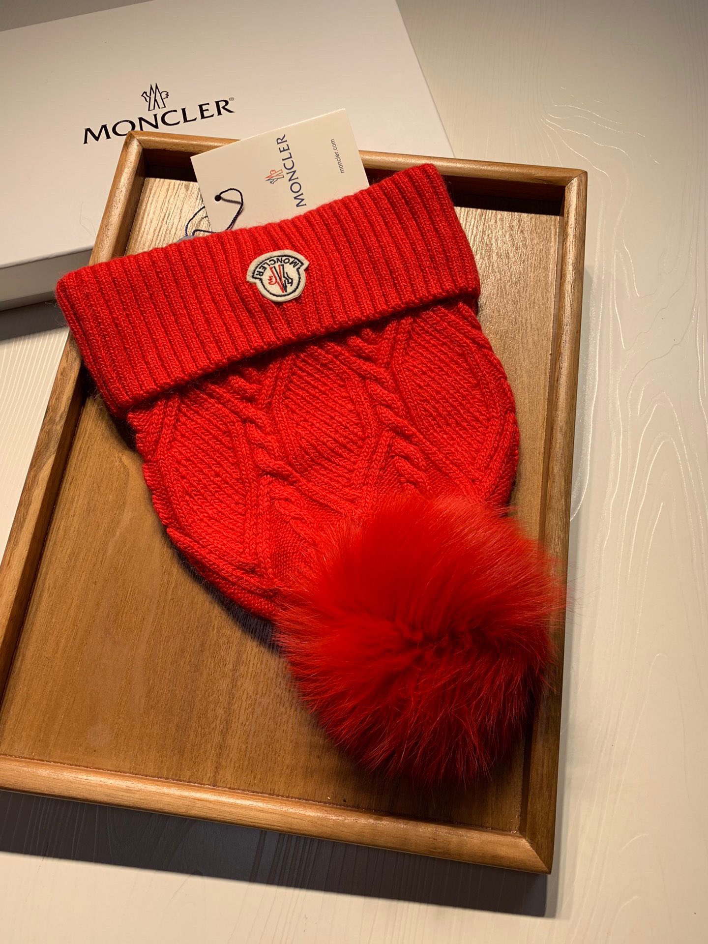 🌹。蒙口。【羊毛单帽-狐狸毛球】客供小羊毛！珍贵典藏的灵魂帽子！客供色纱.每个颜色都非常好看！经典！手感