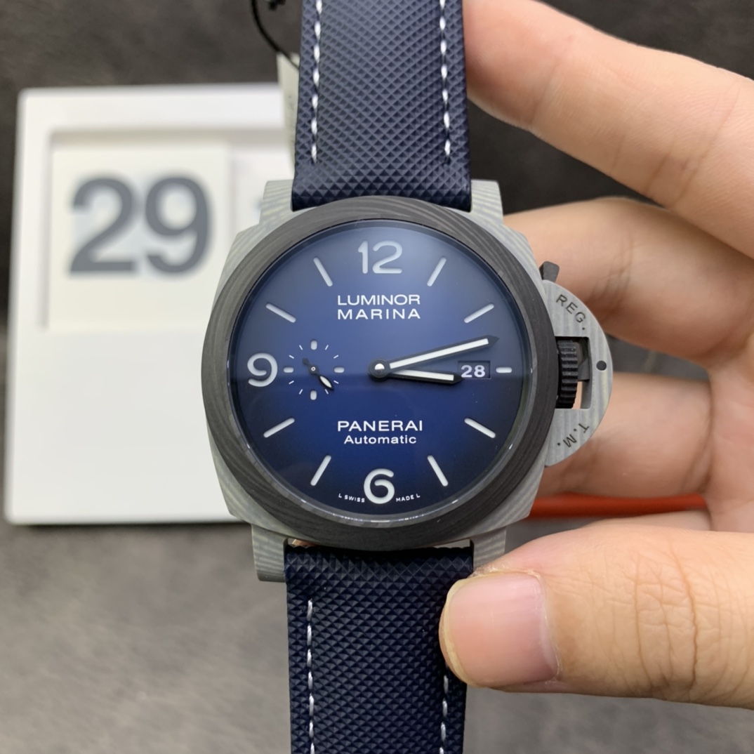 Panerai Blue VS