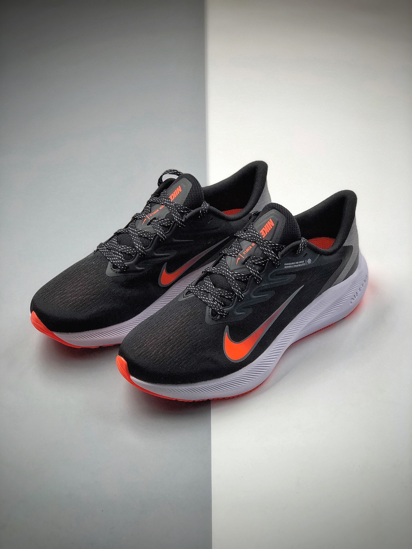 160 耐克Nike Zoom WINFLO 7 代 登月轻质透气休闲运动跑步鞋cl029-011