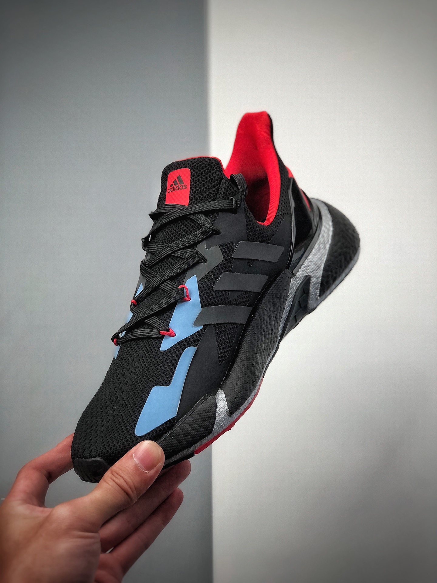 220  全网新品首发 adidas Boost X9000L4 系列款式整体造型极具速度感FY0778