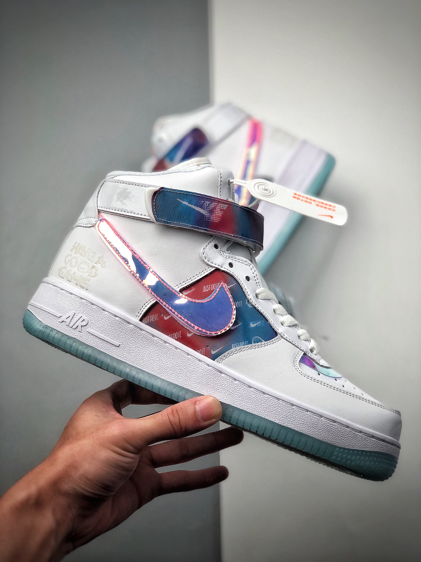 220  NIKE AIR FORCE 1 REACT QS耐克Cspace Air Force 1 AF1 空军一号 电玩像素换钩，玩转秋天，一鞋难求 货号：DC2111-191