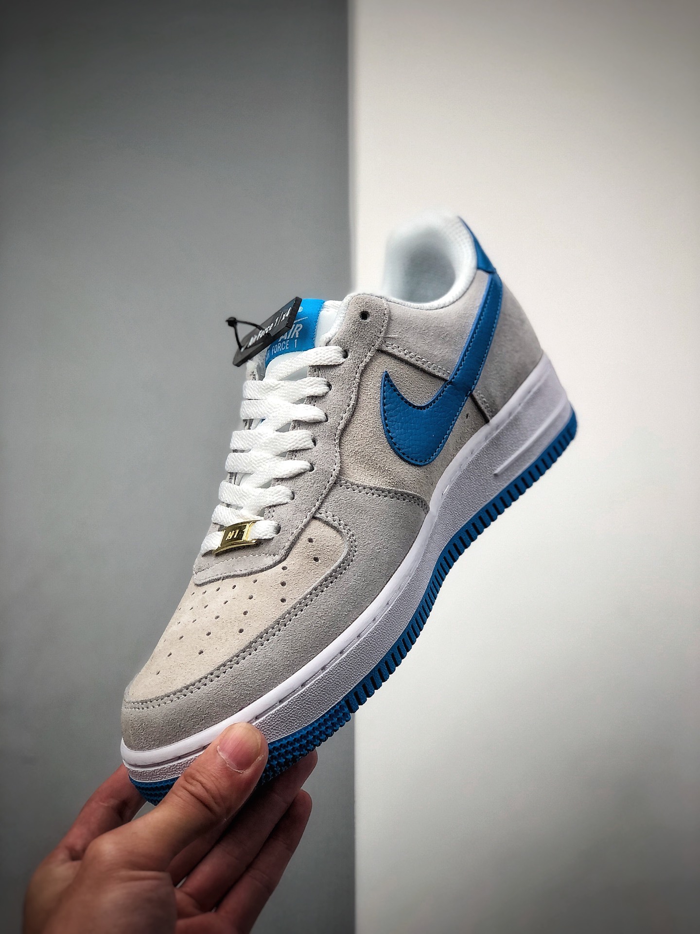 220 Nike 空军一号运动休闲板鞋  货号：CN0884-001