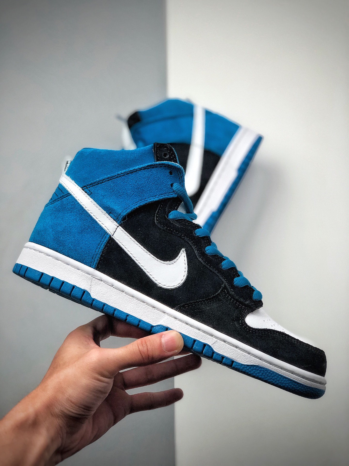 260 耐克sb系列Nike SB Dunk High Pro SB 货号: 305050-014