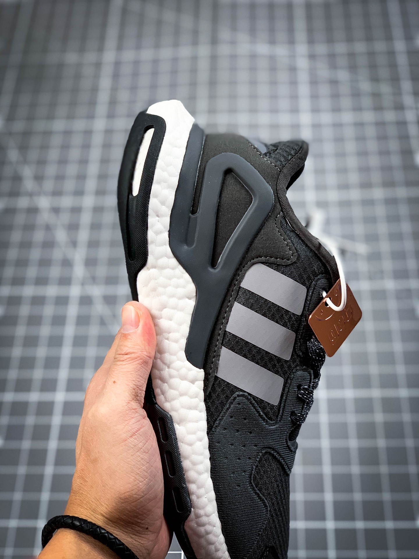 220 Adidas Day Jogger 2020 Boost FW4041 FW3020