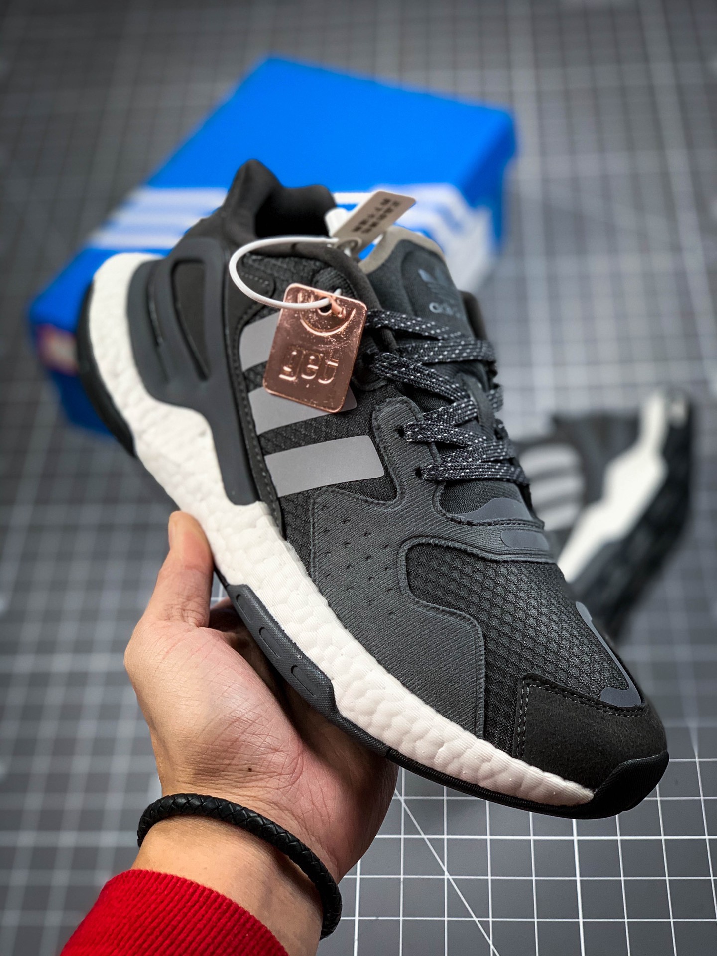 220 Adidas Day Jogger 2020 Boost FW4041 FW3020