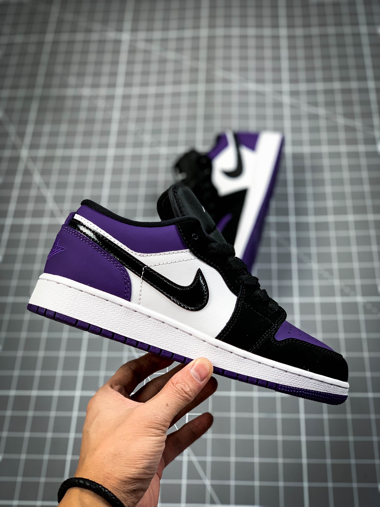 220  Air Jordan 1 Low AJ1乔1 低帮文化休闲运动板鞋 紫脚趾 男鞋7孔 553558-125