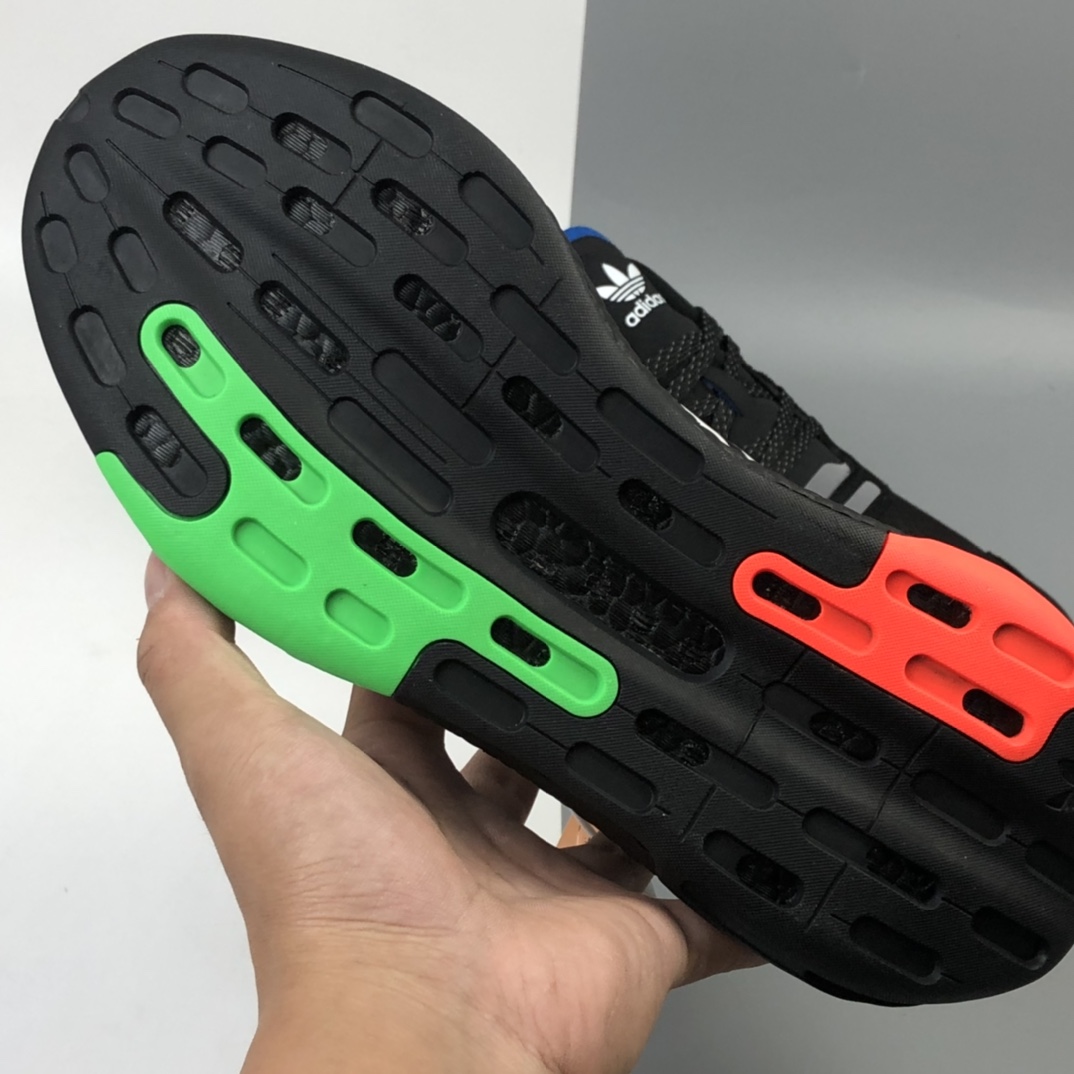 220 Adidas Originals 2020 Day Jogger Boost 三叶草2020版慢跑者系列高弹复古休闲运动跑鞋 夜行者二代 FW3020