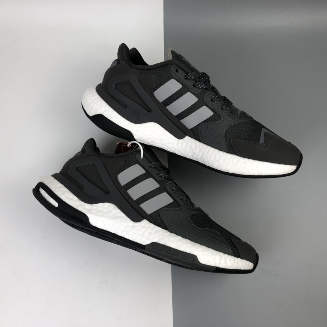 220 Adidas Originals 2020 Day Jogger Boost 三叶草2020版慢跑者系列高弹复古休闲运动跑鞋 夜行者二代 FW3019