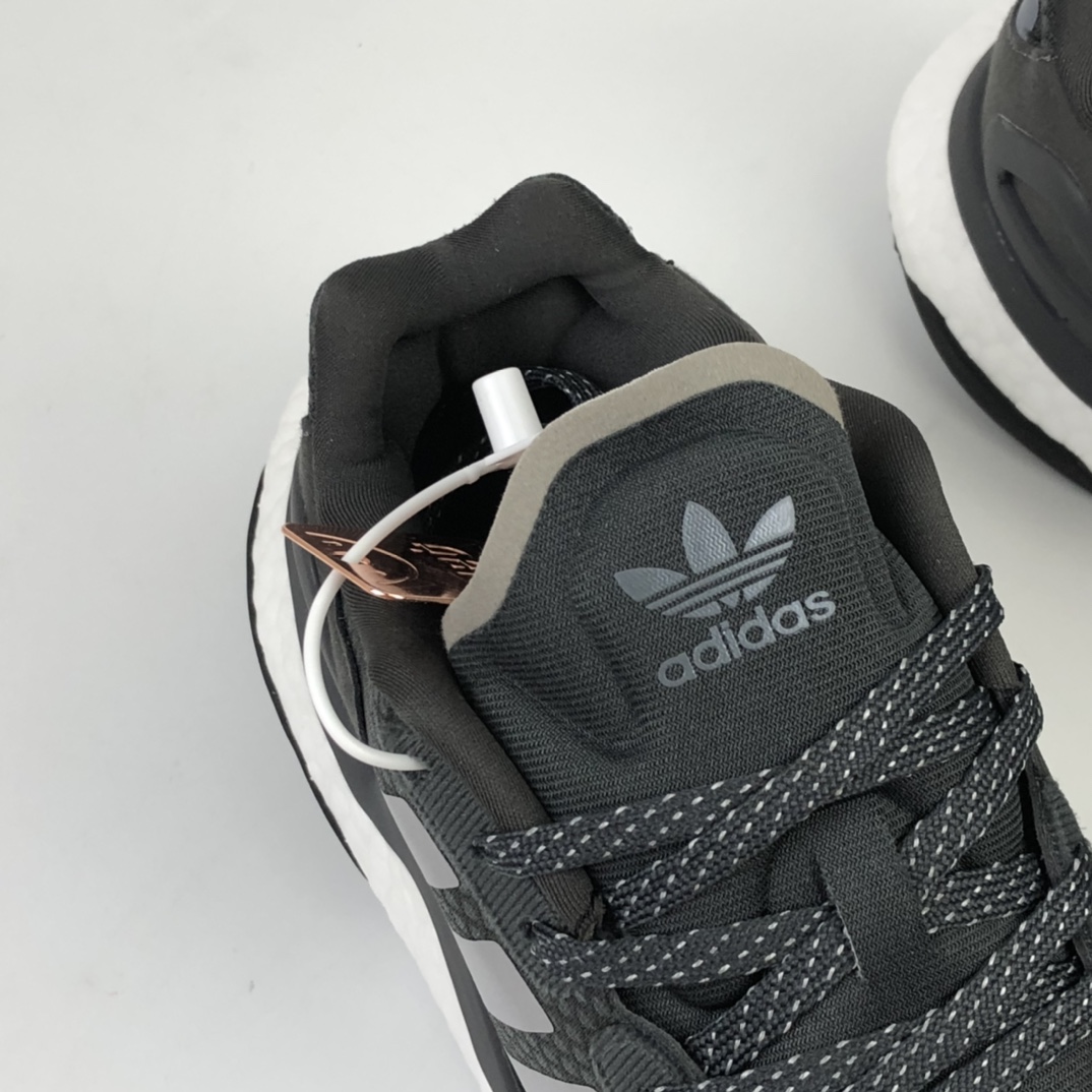 220 Adidas Originals 2020 Day Jogger Boost 三叶草2020版慢跑者系列高弹复古休闲运动跑鞋 夜行者二代 FW3019