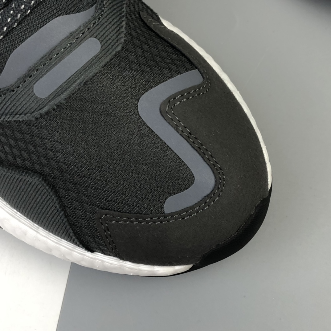 220 Adidas Originals 2020 Day Jogger Boost 三叶草2020版慢跑者系列高弹复古休闲运动跑鞋 夜行者二代 FW3019