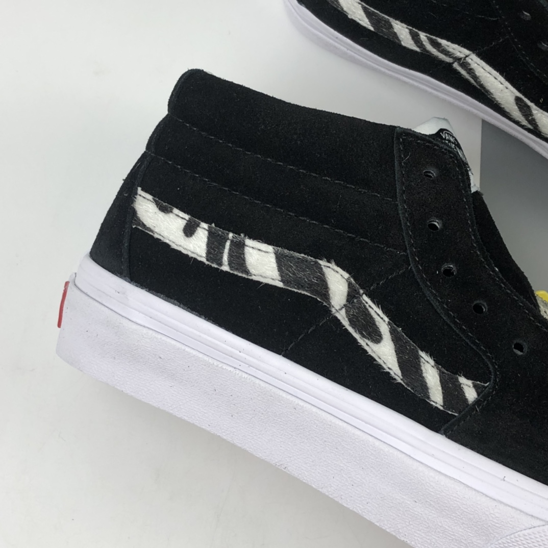 160 Vans Sk8-Mid 斑马仿皮毛高质感中帮休闲麂皮板鞋 VN0A3WM3034