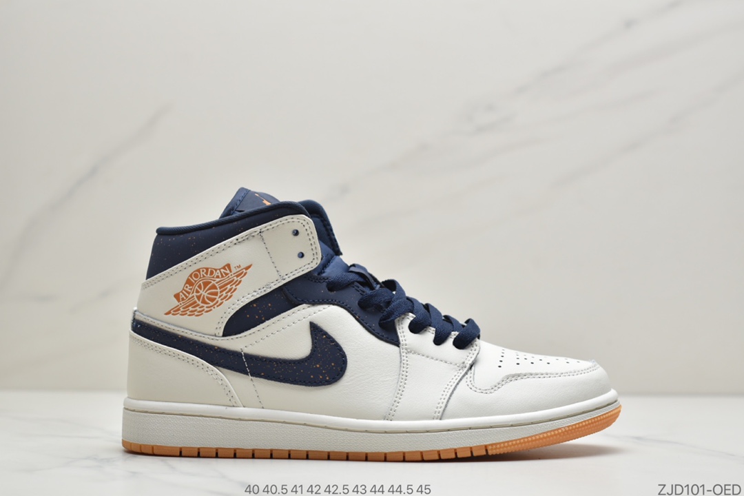 240 公司级Air Jordan 1 Mid“ Camo”迷彩 这款中帮Air Jordan 1运动鞋 CW5490-001