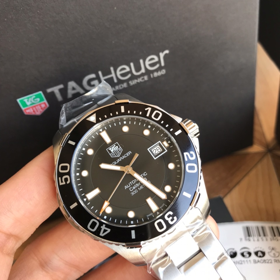 NO:728008,Counter inspection codes can be customized. Batch: Original box: 50. New style, high-looking, now online!  New hard goods, Original Tagheuer, TAG Heuer Aquaracer series mechanical watch, counter 15500. ~41mm diameter, sapphire mirror, super luminous hands, original movement, supports disassembly and inspection, tough guy style, ultra-difficult stainless steel wire drawing process cannot be imitated, one watch and one code with hangtag, counter synchronization!  Brand new complete set of [color][color][color],,tag heue19860909可以订做专柜查验码 批: 原盒:50 新款,高颜值已上线！新款硬货,Original Tagheuer,泰格豪雅竞潜系列机械表,专柜15500. ~41mm表径,蓝宝石镜面,超强夜光指针,原装机芯,支持拆机验货,硬汉风格,超高难度精钢拉丝工艺无法仿制,一表一码配吊牌,专柜同步！全新全套出[色][色][色],,tag heue,Watch
