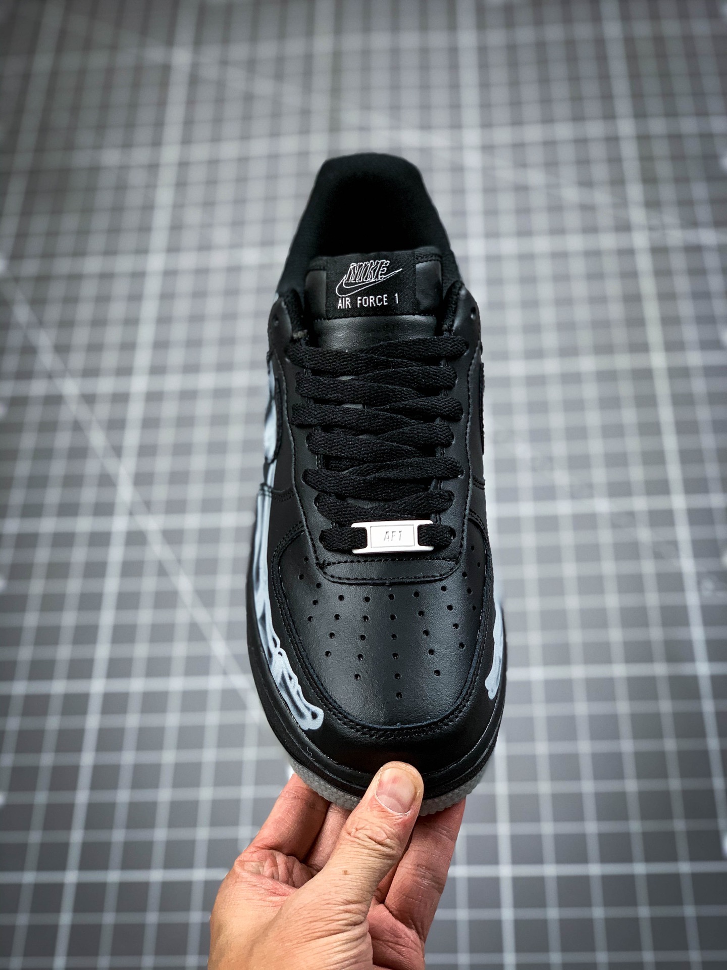 220 Air Force 1 ”Skeleton” 万圣节骨骼 BQ7541-001