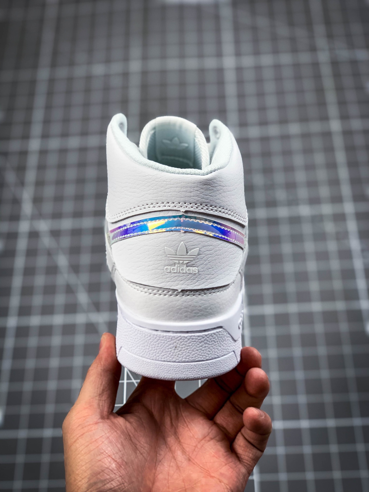 230  阿迪达斯 三叶草新品adidas Originals Drop Step LX撤步系列中帮休闲运动百搭板鞋 FZ3633