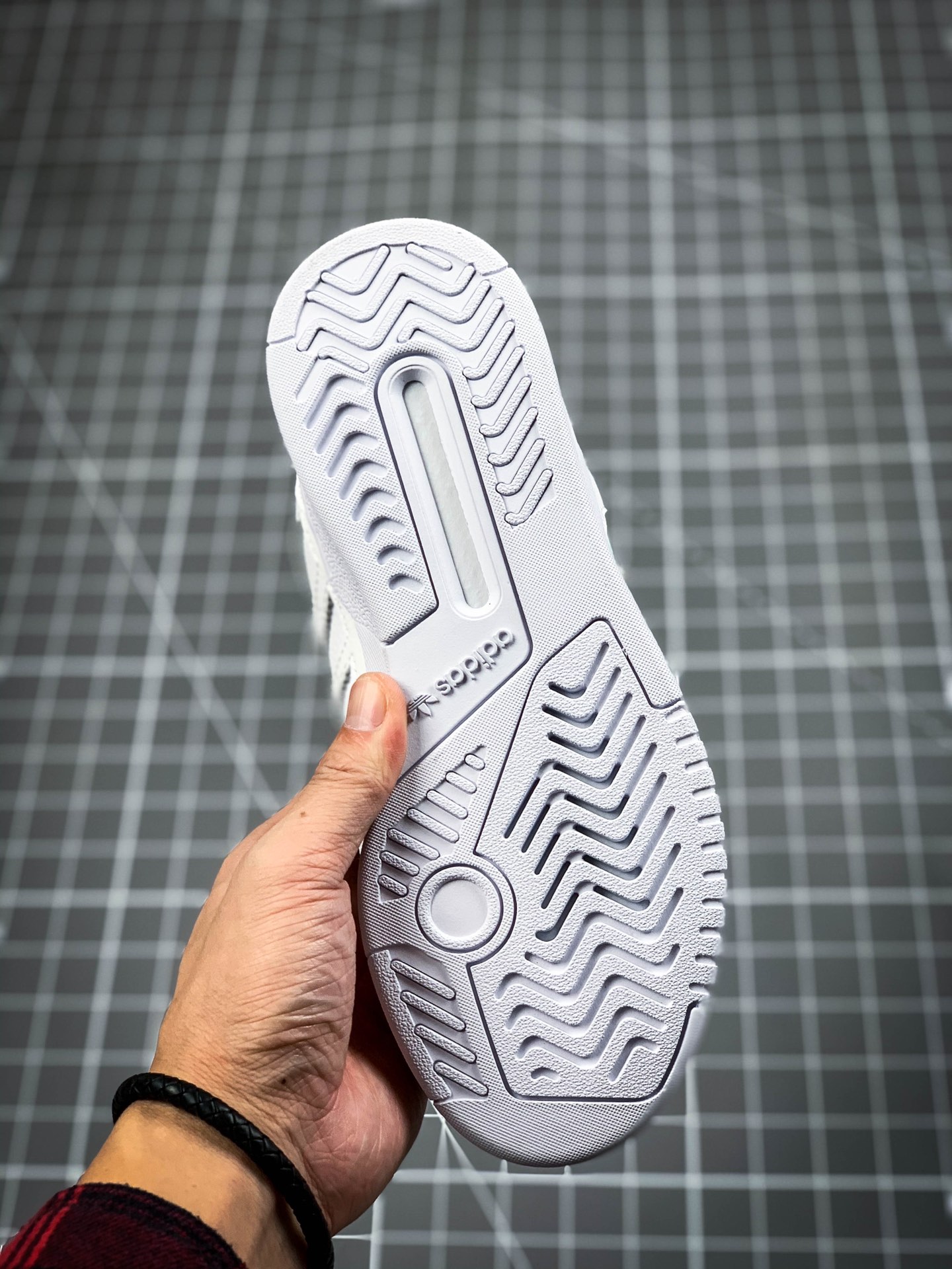 230  阿迪达斯 三叶草新品adidas Originals Drop Step LX撤步系列中帮休闲运动百搭板鞋 FZ3633