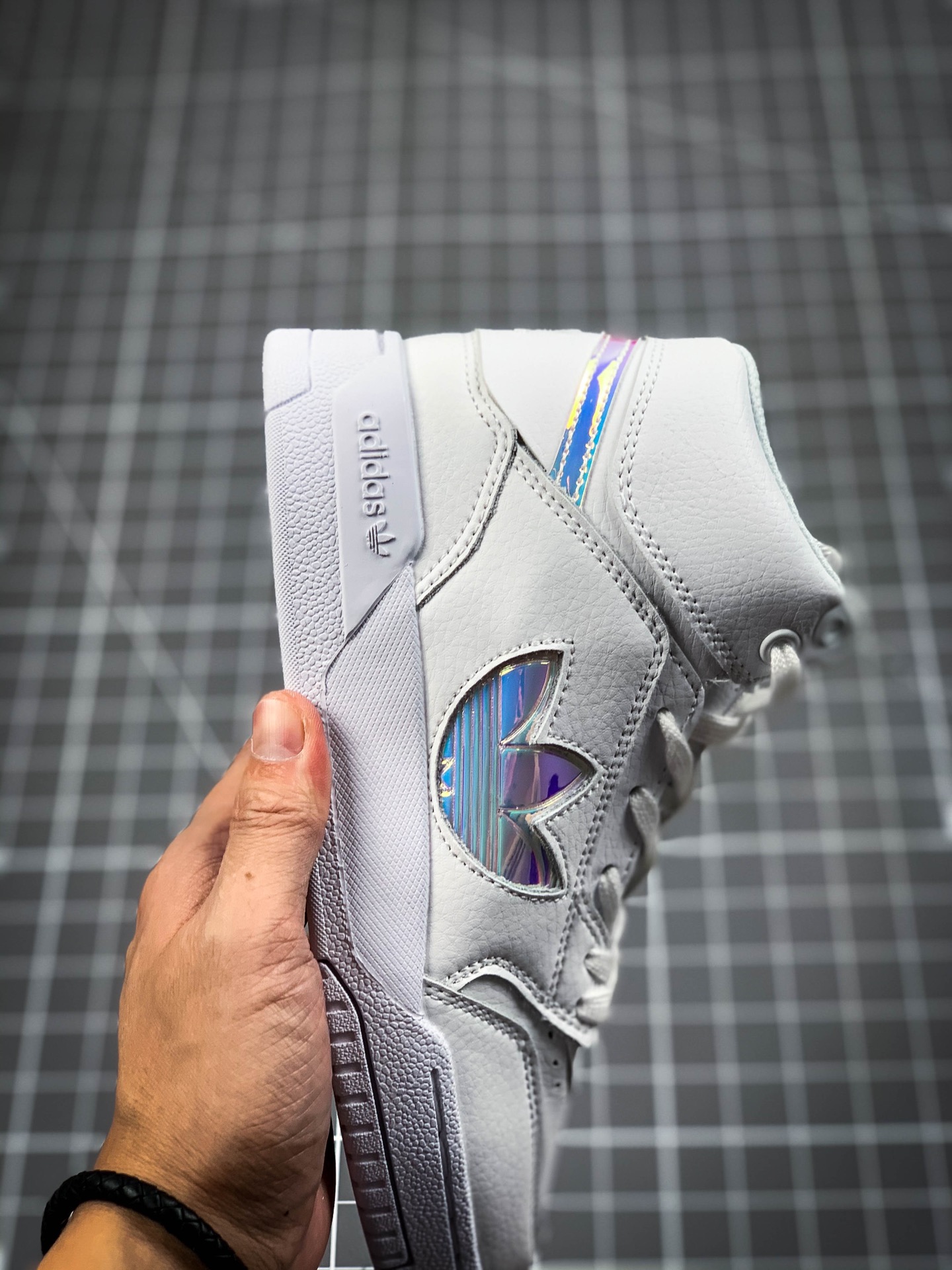 230  阿迪达斯 三叶草新品adidas Originals Drop Step LX撤步系列中帮休闲运动百搭板鞋 FZ3633
