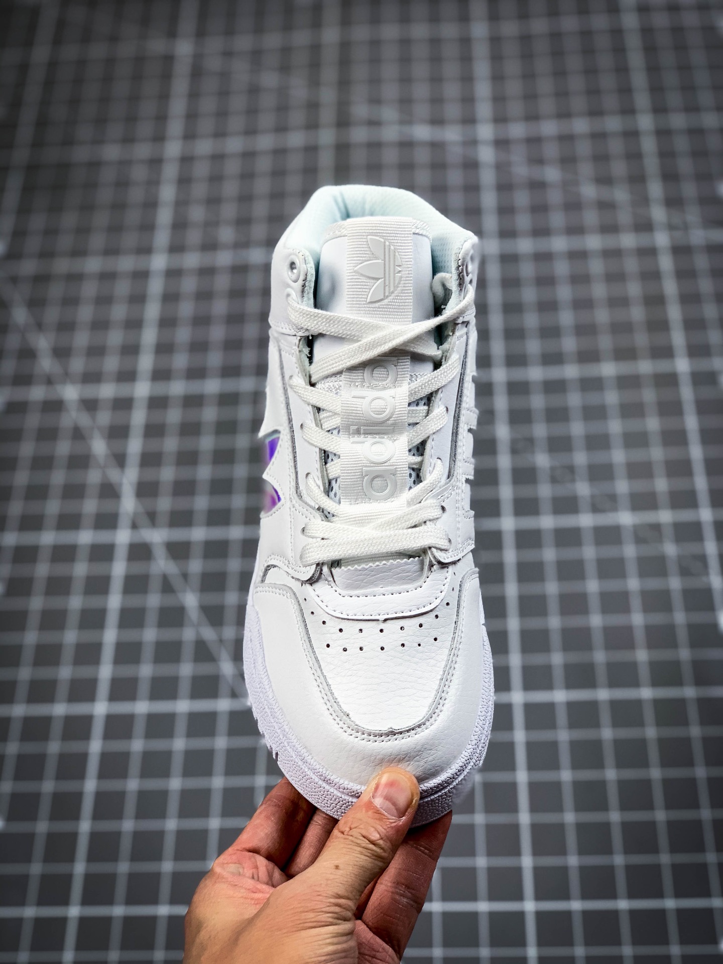 230  阿迪达斯 三叶草新品adidas Originals Drop Step LX撤步系列中帮休闲运动百搭板鞋 FZ3633